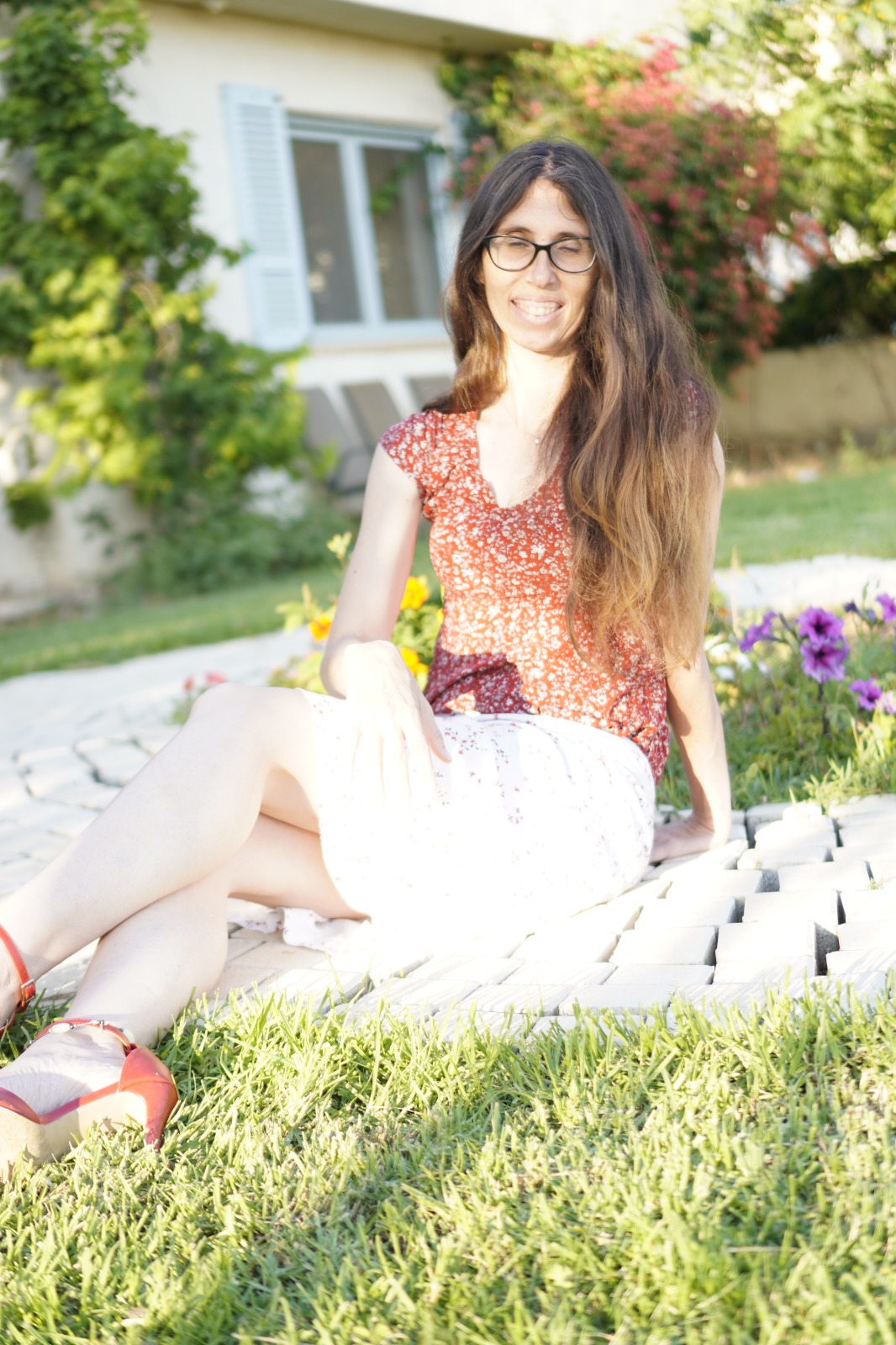 שדות התכלת 16